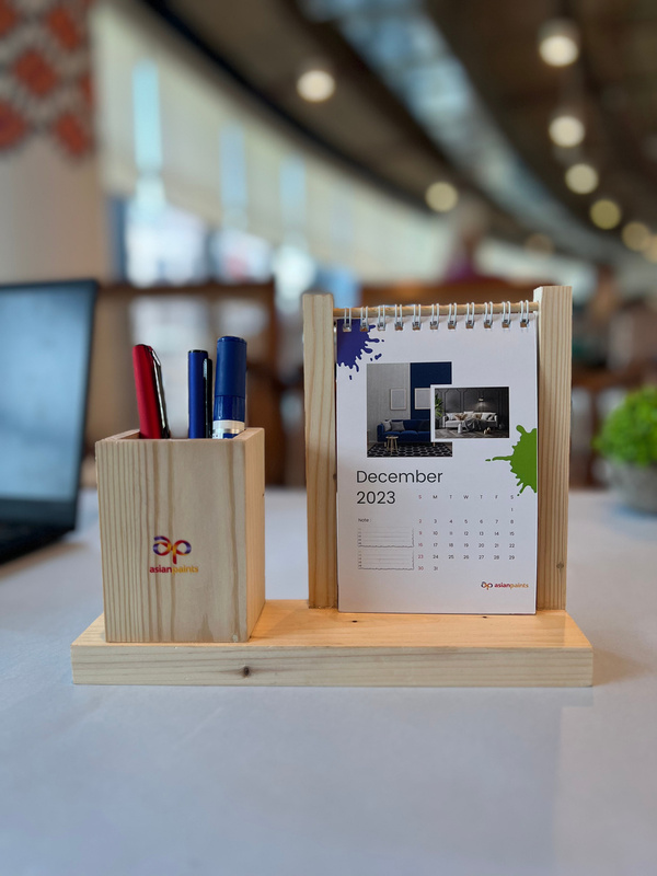 WKI-04 Magnetic Key Board