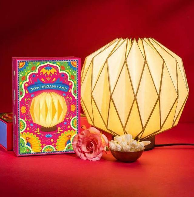 Origami lamp tara lam